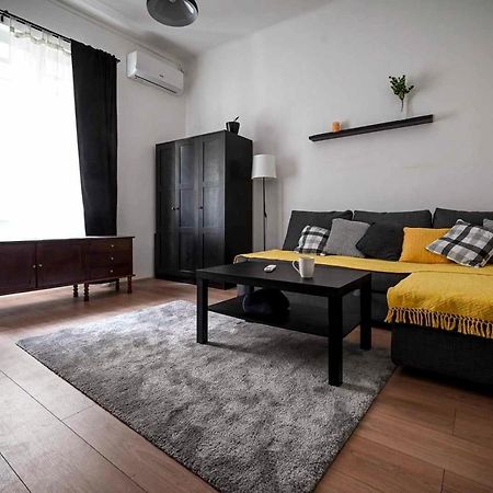 Step Apartments Belgrade Exterior photo